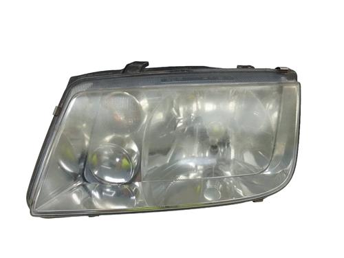 Used Left headlight Left headlight VW BORA I (1J2) 2.8 V6 4motion (204 hp) 18587340 18587340
