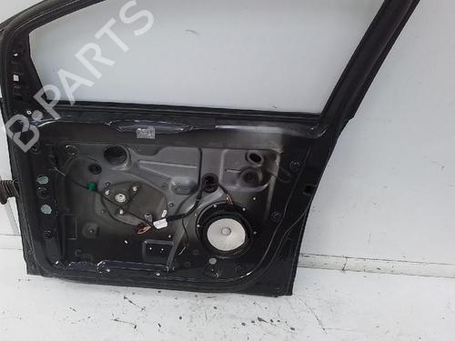 Used Right front door HSV CLUBSPORT Saloon (VX) 5.7 i V8 (347 hp) 27587603