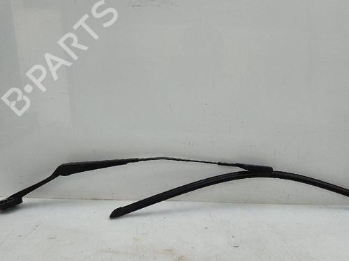 Used Front windshield wiper arm FORD FOCUS III [2010-2020]  24483928