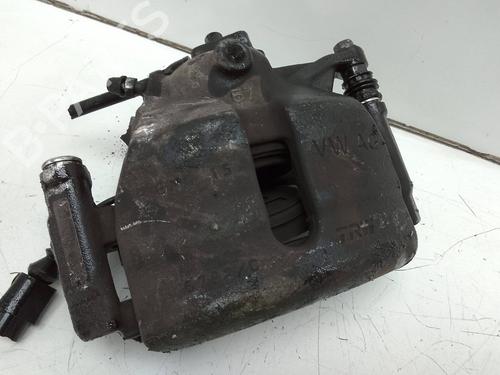 Used Right front brake caliper Right front brake caliper VW GOLF VII (5G1, BQ1, BE1, BE2) 1.6 TDI 4motion (105 hp) 18970799 18970799