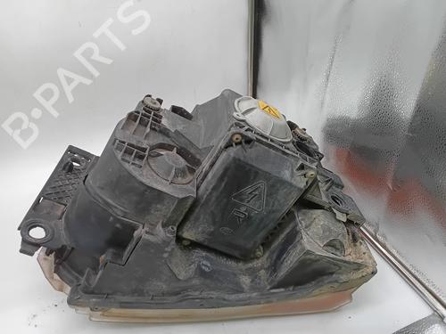 Right headlight LAND ROVER DISCOVERY III (L319) 2.7 TD 4x4 | BP28621476C29 