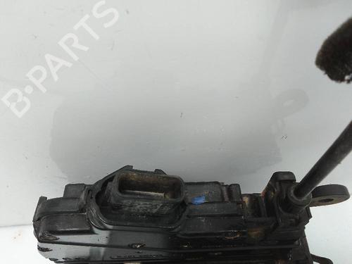 Used Front right lock NISSAN MICRA IV (K13K, K13KK) 1.2 (80 hp) 22364984