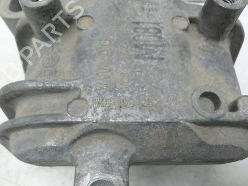 Engine mount VW PASSAT B7 Variant (365) 2.0 TDI | BP28145873M89 