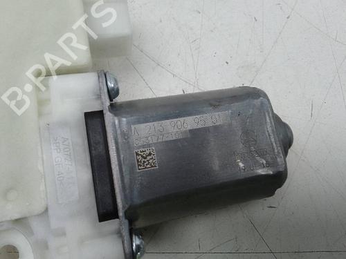 Rudehejsemotor forskærm højre MERCEDES-BENZ C-CLASS (W205) C 220 BlueTEC / d (205.002, 205.004) A2139069501