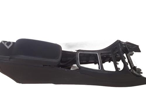 Middle console MERCEDES-BENZ A-CLASS (W176) A 180 CDI / d (176.012) | BP31376464I22 
