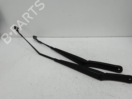 Used Front windshield wiper arm Front windshield wiper arm CUPRA FORMENTOR (KM7, KMP) 2.0 TDI 4Drive (150 hp) 19252475 19252475