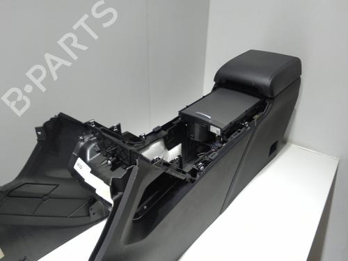 Middle console LAND ROVER RANGE ROVER EVOQUE (L538) 2.2 D 4x4 BJ32045C46AA