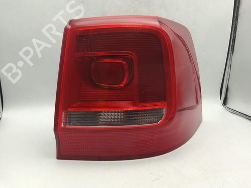 Right taillight VW SHARAN (7N1, 7N2) 2.0 TDI 7N0945096E