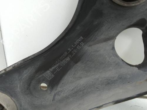 Left front suspension arm RENAULT CLIO V (B7_) 1.5 Blue dCi 85 (B7AG) | BP19733306M12 