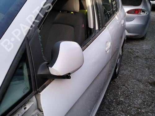 Used Interior roof light SEAT ALTEA XL (5P5, 5P8) 1.9 TDI (105 hp) 18572841