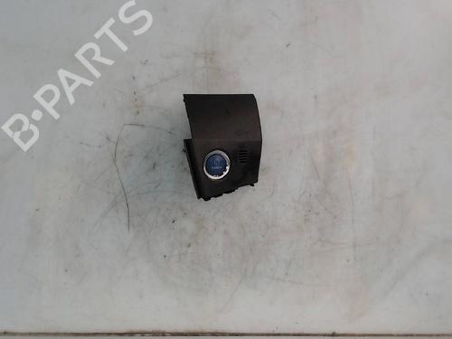 Switch TOYOTA AURIS Estate (_E18_) 1.8 Hybrid (ZWE186_, ZWE186R, ZWE186H) | BP23456167I30 - Image 3