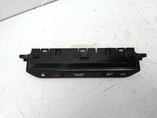 Switch DACIA SANDERO III 1.0 TCe 90 ECO-G | BP19707685I30 