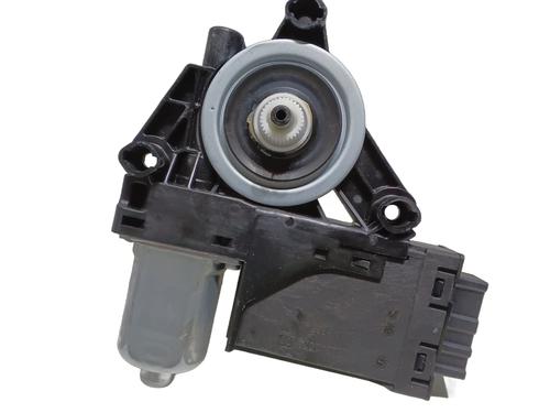 Right rear window motor VOLVO XC40 (536) T2 | BP36013998E22 - Image 2