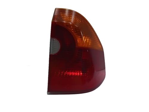 Używane Lampa tylna prawa Lampa tylna prawa BMW X3 (E83) 2.0 d (150 hp) 34461228 34461228