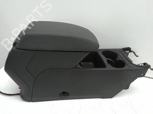 Used Armrest / Center console Armrest / Center console SEAT LEON ST (5F8) 1.6 TDI (115 hp) 18890830 18890830