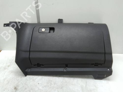 Used Glove box Glove box VW GOLF VI (5K1) 2.0 TDI (170 hp) 18584800 18584800