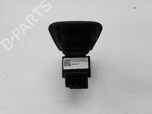 Used Switch JAGUAR XE (X760) 2.0 D (180 hp) 18577926