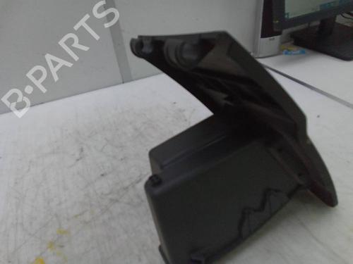 Używane Schowek pasażera FORD FOCUS III [2010-2020]  26052622