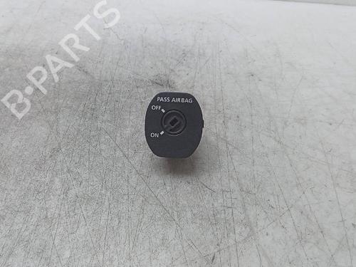 Switch LAND ROVER RANGE ROVER SPORT I (L320) 3.0 D 4x4 | BP20852956I30 
