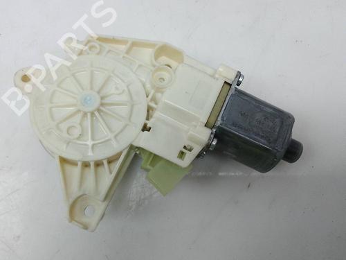Vindusheismotor høyre foran MERCEDES-BENZ GLK-CLASS (X204) [2008-2015]  23185319