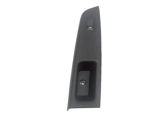 Used Right front window switch Right front window switch OPEL CORSA F (P2JO) 1.2 (68) (101 hp) 18584044 18584044
