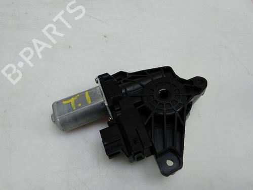 Used Left rear window motor Left rear window motor MERCEDES-BENZ E-CLASS T-Model (S213) E 220 d (213.204) (194 hp) 18578615 18578615