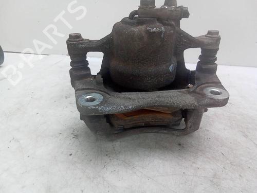 Used Right front brake caliper TOYOTA AURIS Estate (_E18_) 1.4 D-4D (NDE180_) (90 hp) 18585872