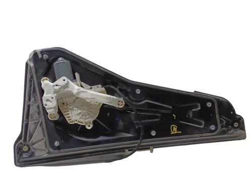 Used Rear right window mechanism Rear right window mechanism LAND ROVER RANGE ROVER SPORT I (L320) 2.7 D 4x4 (190 hp) 33040761 33040761