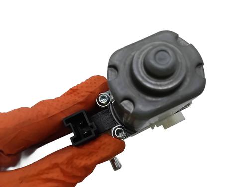 Rudehejsemotor forskærm venstre MERCEDES-BENZ E-CLASS T-Model (S213) E 220 d 4-matic (213.205) | BP30098587E21