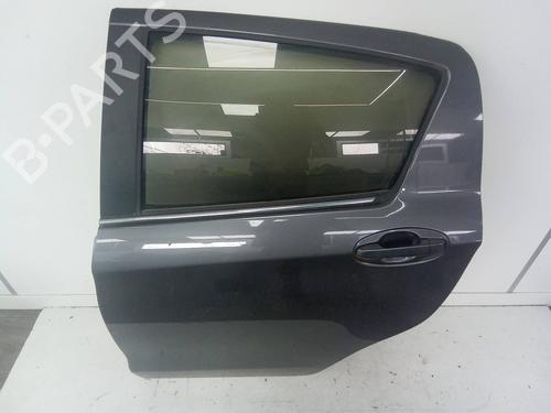 Used Left rear door TOYOTA YARIS (_P13_) 1.5 (NSP131_) (112 hp) 26053220