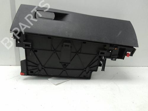 Used Glove box BMW 2 Gran Tourer (F46) 214 d (95 hp) 20222607