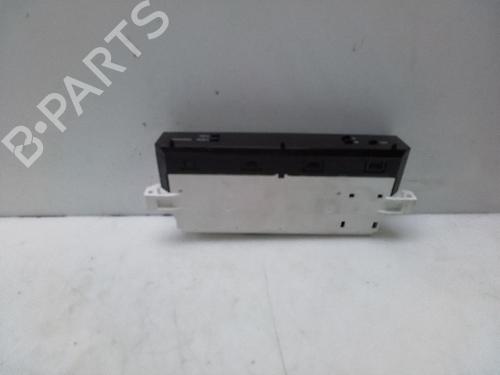 Used Display monitor TOYOTA HILUX VII Pickup (_N1_, _N2_, _N3_) 3.0 D-4D 4WD (KUN26) (171 hp) 18576337