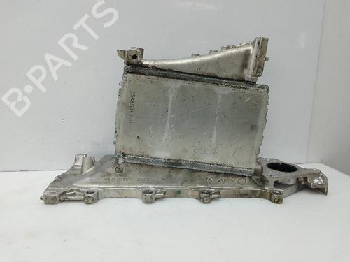 Used Intake manifold VW GOLF VII (5G1, BQ1, BE1, BE2) 1.6 TDI (105 hp) 23882944
