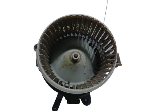 Used Heater blower motor Heater blower motor PEUGEOT 5008 II (MC_, MJ_, MR_, M4_) 2.0 BlueHDi 180 (MJAHWW) (181 hp) 36528341 36528341