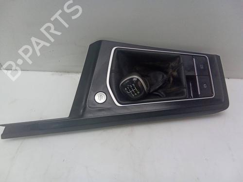 Pomello del cambio VW GOLF VIII (CD1, DA1) 2.0 TDI (116 hp) 28147769