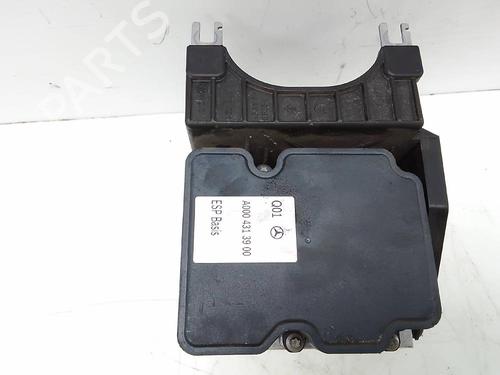Pompe ABS MERCEDES-BENZ GLA-CLASS (X156) GLA 200 CDI / d (156.908) (136 hp) 21819130