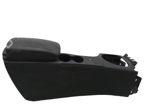 Mittelkonsole NISSAN QASHQAI I (J10, NJ10) 2.0 All-wheel Drive (141 hp) 33040584