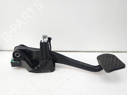 Used Break pedal MERCEDES-BENZ CLA Coupe (C117) CLA 200 CDI / d (117.308) (136 hp) 18597010