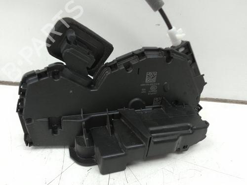 rear-right-lock-vw-touran-5t1-2015-26055099 main image