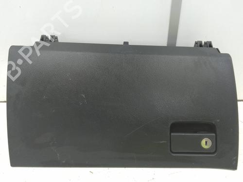 Used Glove box Glove box 19082596 19082596