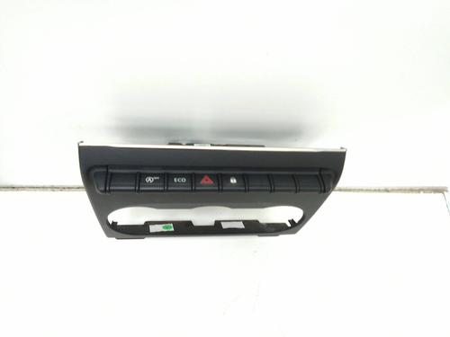 BP18596011I22 main image