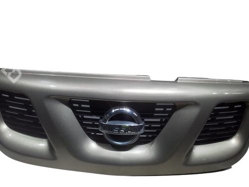 Grill NISSAN TERRANO II (R20) 2.7 TDi 4WD (125 hp) 31825729