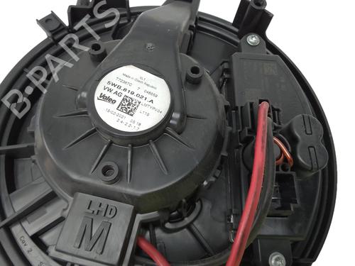 Heater blower motor VW GOLF VIII (CD1, DA1) 2.0 GTI Clubsport | BP28150148M62 - Image 2