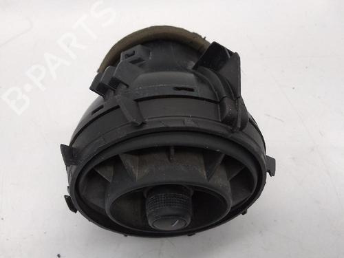 Used Air vent AUDI A1 Sportback (8XA, 8XF) 1.6 TDI (115 hp) 25865168