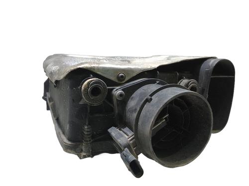 Used Air filter box MERCEDES-BENZ M-CLASS (W166) ML 250 CDI / BlueTEC 4-matic (166.004, 166.003) (204 hp) 32848843