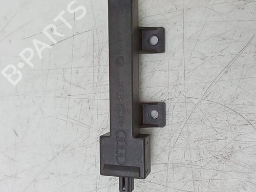 Used Electronic module Electronic module AUDI Q7 (4LB) 6.0 TDI quattro (500 hp) 18915328 18915328