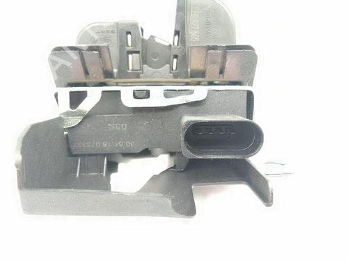 Tailgate lock SEAT IBIZA V (KJ1, KJG) 1.0 TSI | BP25782661C101 