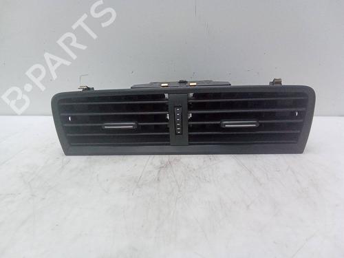 Used Air vent SKODA OCTAVIA III Combi (5E5, 5E6) 2.0 TDI (150 hp) 26053025