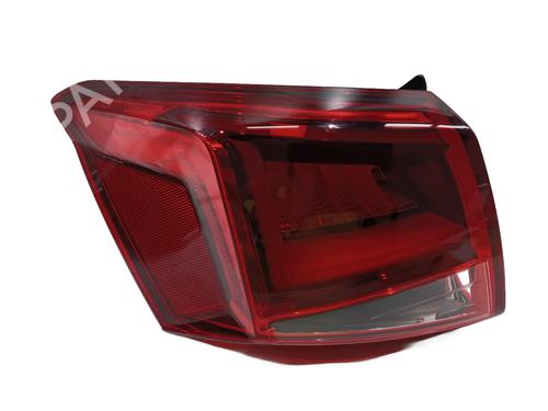 Used Left taillight Left taillight SEAT ARONA (KJ7, KJP) 1.0 TSI (95 hp) 33266272 33266272