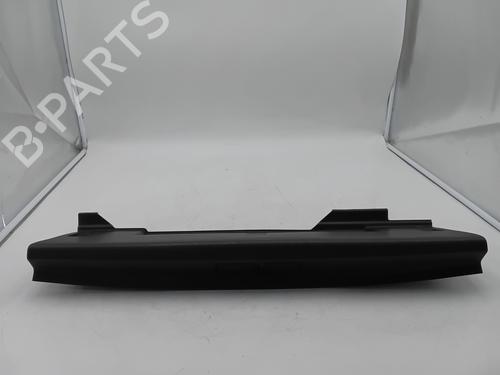 Pynteliste til bagklap PEUGEOT 208 II (UB_, UP_, UW_, UJ_) 1.2 PureTech 100 (101 hp) 29824381